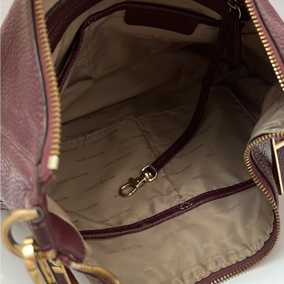 Michael Kors Matilda Hobo Shoulder Bag - Picture 6 of 12